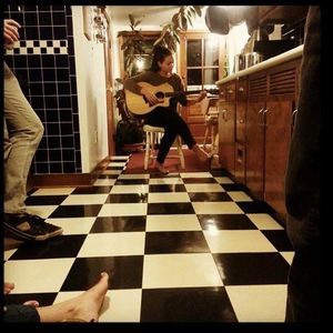 Meet your Posher, Caitlin